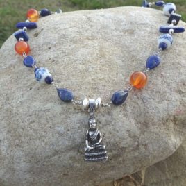 Collier lapis-lazuli Bouddha argent massif et cornaline