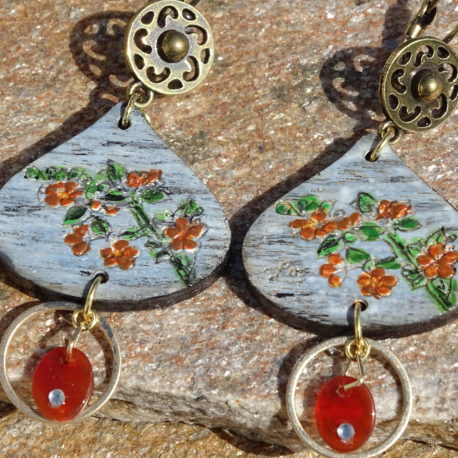 Boucles d’oreilles fleurs et cornaline (2)