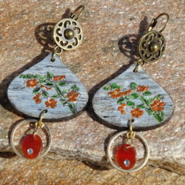 Boucles d’oreilles bouquet de fleurs et cornaline