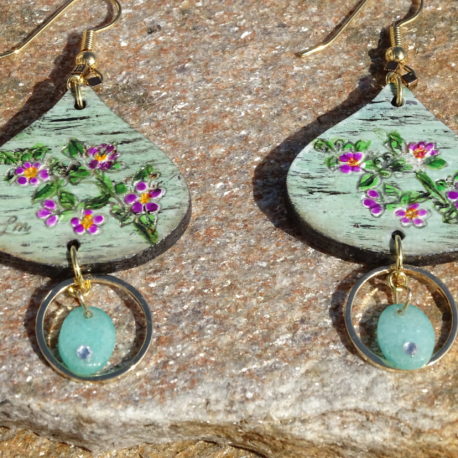 Boucles d’oreilles fleurs et jade (5)